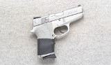 Smith & Wesson ~ 3913 Lady Smith ~ 9mm
