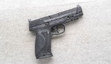 Smith & Wesson ~ M&P 10mm M2.0 ~ 10mm Auto