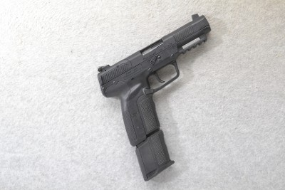 FN
Five seveN
5.7x28MM