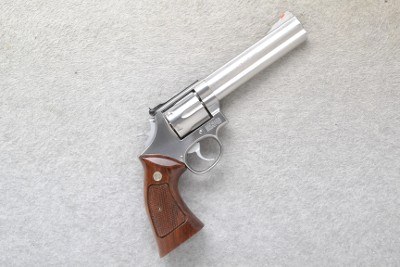 Smith & Wesson
686 1
.357 Magnum