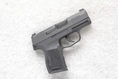 SIG Sauer ~ P365 ~ 9MM Luger