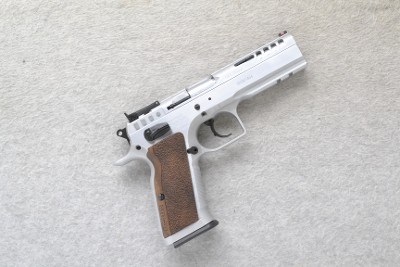 Tanfoglio ~ Defiant Stock Master ~ 10MM Auto