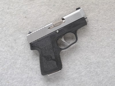 Kahr Arms ~ PM40 ~ .40 S&W