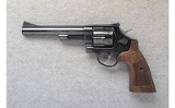 Smith & Wesson ~ 29-10 ~ .44 Magnum - 2 of 4