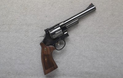 Smith & Wesson ~ 29-10 ~ .44 Magnum