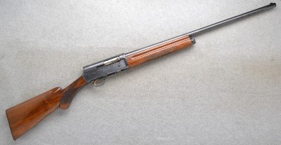 Browning ~ A5 Light Twelve ~ 12 Gauge