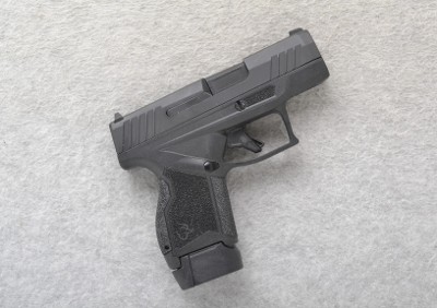 Taurus ~ GX4 ~ 9MM Luger