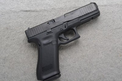Glock ~ 17 Gen 5 ~ 9mm Luger