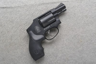 Smith & Wesson ~ 442-1 Airweight ~ .38 Spl +P