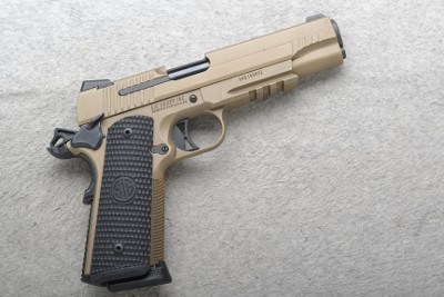 SIG Sauer ~ 1911 ~ .45 Auto