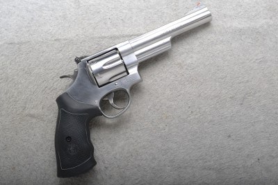 Smith and Wesson ~ 629-6 ~ .44 Magnum
