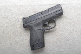 Smith & Wesson ~ M&P 40 Shield - Image 1 of 2