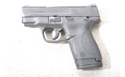 Smith & Wesson ~ M&P 40 Shield - Image 2 of 2