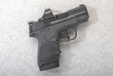 Smith & Wesson ~ M&P P9 Shield ~ 9MM Luger - 1 of 2