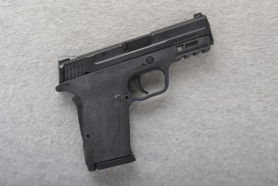 Smith & Wesson ~ M&P9 Shield EZ ~ 9MM Luger - Image 1 of 2