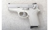 Smith & Wesson ~ 3913 ~ 9MM Luger - 2 of 2