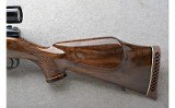 Weatherby ~ Mark V ~ 7MM Weatherby Magnum - 9 of 10