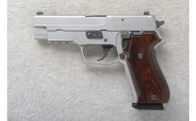 SIG SAUER ~ P220 ST ~ .45 Auto - Image 2 of 3