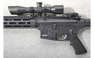 Smith & Wesson ~ M&P 15-22 ~ .22 Long Rifle - Image 8 of 10