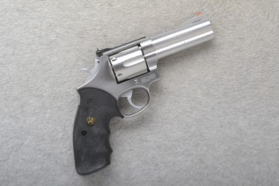 Smith & Wesson ~ 686-1 ~ .357 Magnum - Image 1 of 2