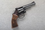 Smith & Wesson ~ 19-10 ~ .357 Magnum