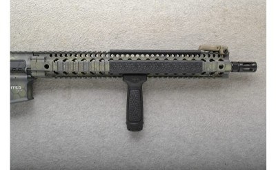 Daniel Defense ~ DDM4 V9 ~ 5.56 NATO - Image 4 of 10