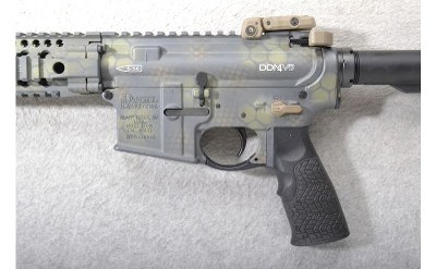 Daniel Defense ~ DDM4 V9 ~ 5.56 NATO - Image 8 of 10