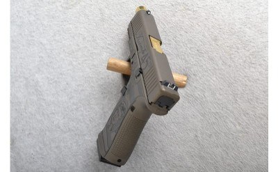 Glock ~ 19 Gen 5 Trump 45th Edition ~ 9MM Luger - Image 3 of 3