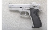 Smith & Wesson ~ 5906 ~ 9MM Parabellum - Image 2 of 2