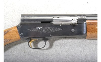 Browning ~ Light Twelve ~ 12 Gauge - Image 3 of 10