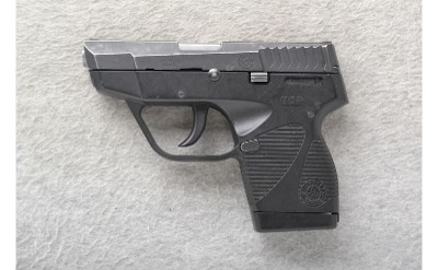 Taurus ~ PT 738 ~ .380 ACP - Image 2 of 3