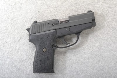 SIG SAUER ~ P239 ~ .40 S&W - Image 1 of 3