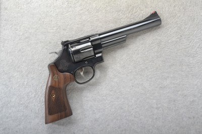 Smith & Wesson ~ 29-10 ~ .44 Magnum - Image 1 of 4