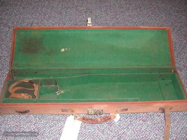 LIGHT BROWN CANVAS COVERED TRUNK SPORTING GUN CASE - 1 of 1