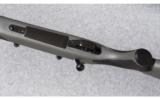 Weatherby Vanguard Synthetic w/Muzzle Brake .257 Wby. Mag. - 3 of 9