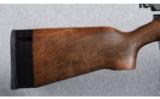 Kimber 82 Government ~
Single Shot Target Rifle .22 LR - 4 of 8