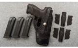 H&K P30 w/El Paso Holster & 4 Mags .40 S&W - 3 of 3