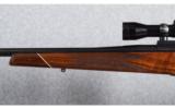 Weatherby Mark V Left Hand +Redfield Scope .300 Wby Mag. - 6 of 9