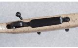 Weatherby Mark V Fibermark Left Hand .300 Wby Mag. - 5 of 9