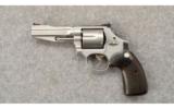 Smith & Wesson Model 686 SSR Pro Series .357 Mag. - 2 of 2