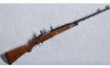 Weatherby Mark V Safari Classic .375 H&H Magnum - 1 of 9