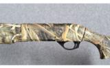 Benelli M2 Camo 12 Gauge - 4 of 9