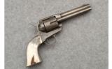 Colt Frontier Six Shooter, Black-Powder Frame .44-40 - 1 of 9