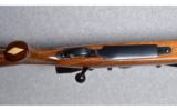 Weatherby Mark V Deluxe Left Hand +Scope .257 Wby. Mag. - 3 of 9