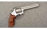 Smith & Wesson ~ 629 Classic DX ~ .44 Mag. - 1 of 4