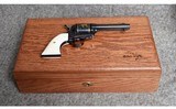 Colt ~ John Wayne SAA Standard Commemorative ~ .45 Long Colt - 4 of 4