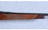 Weatherby ~ Mark V Deluxe ~ .300 Weatherby - 4 of 10