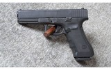 Glock ~ 22 Gen. 4 ~ .40 S&W - 2 of 4