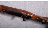 Winchester ~ Model 70 Supergrade ~ 300 Winchester Magnum - 7 of 10