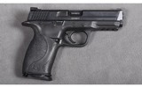 Smith & Wesson ~ M&P 40 ~ .40 S&W - 1 of 2